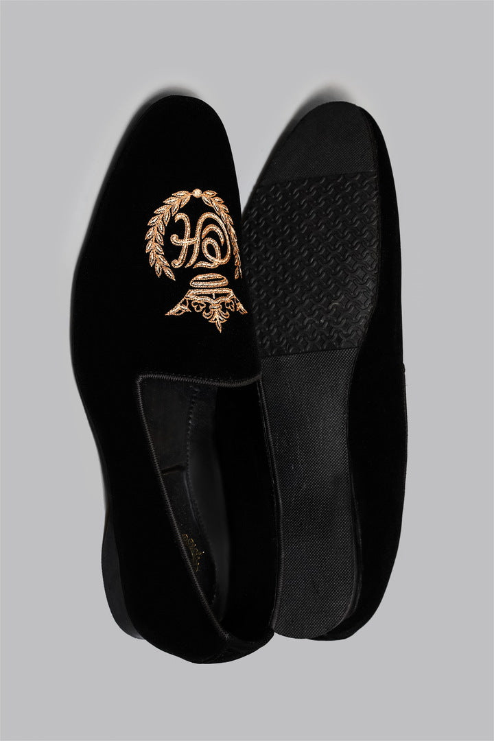 Black velvet 2017 Dhagga Motif Shoes humyaunalamgir 40