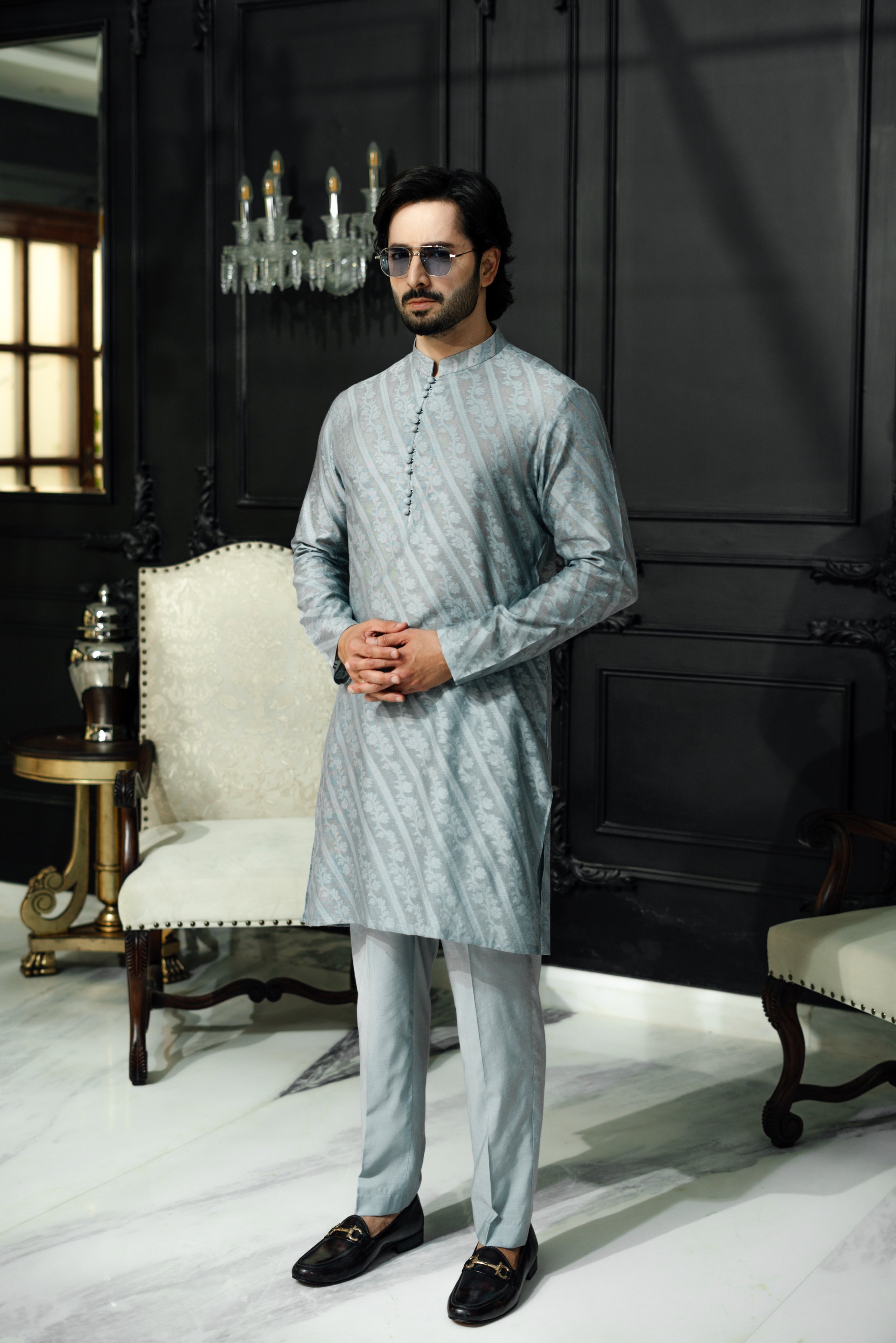 "QAMASH" GREY KURTA PAJAMA Humayun Alamgir