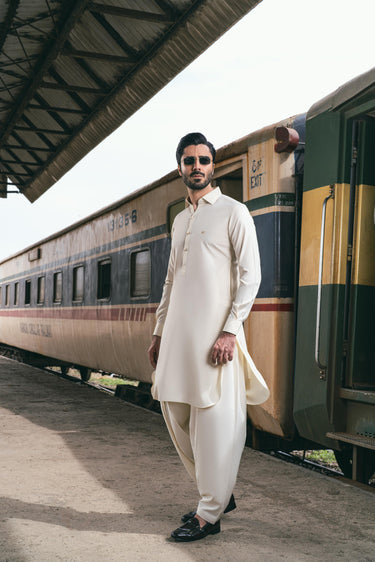 CREAM BOSKY SHALWAR KAMEEZ Humayun Alamgir