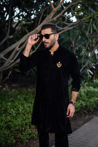 BLACK VELVET FRONT OPEN KURTA PAJAMA