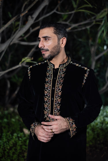 BLACK & GOLD VELVET KURTA PAJAMA