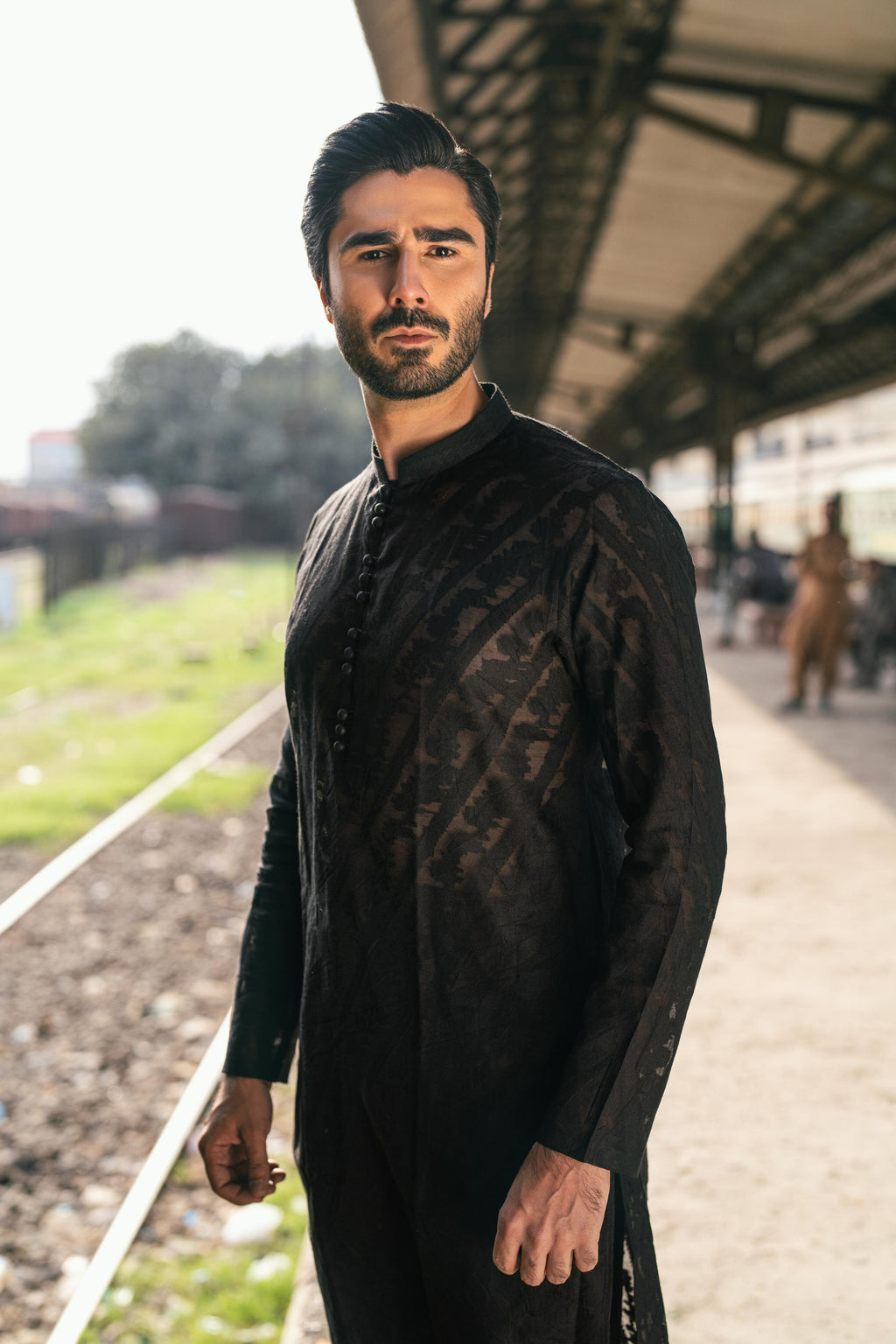 "QAMASH" BLACK KURTA PAJAMA Humayun Alamgir