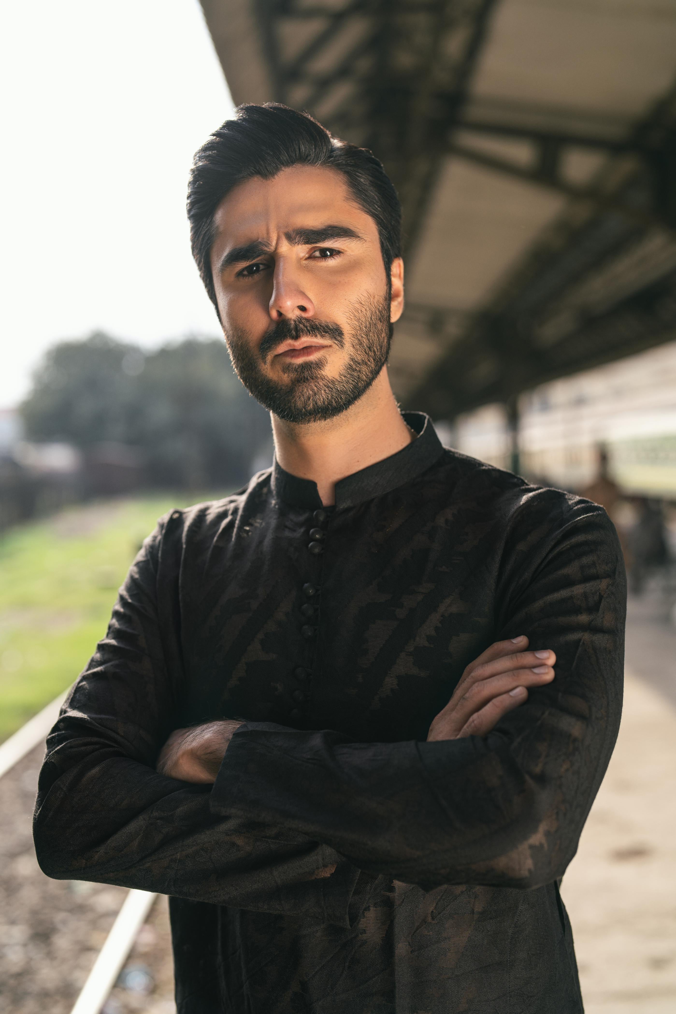 "QAMASH" BLACK KURTA PAJAMA Humayun Alamgir