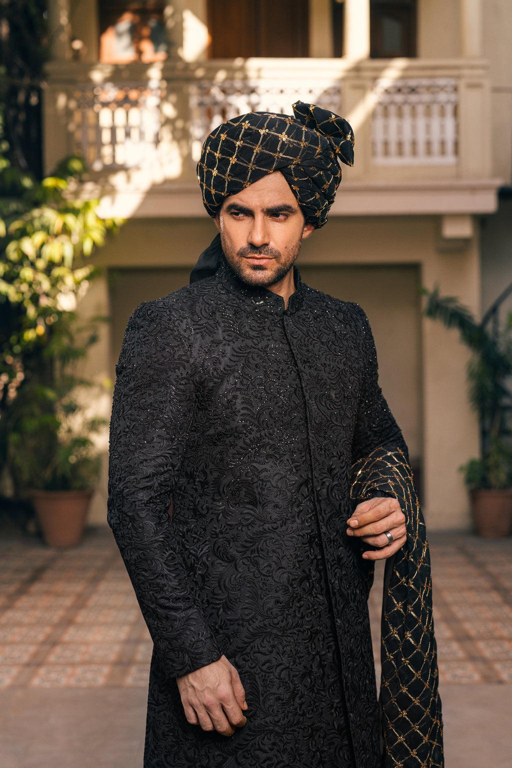 Full Black Adorned Sherwani humyaunalamgir