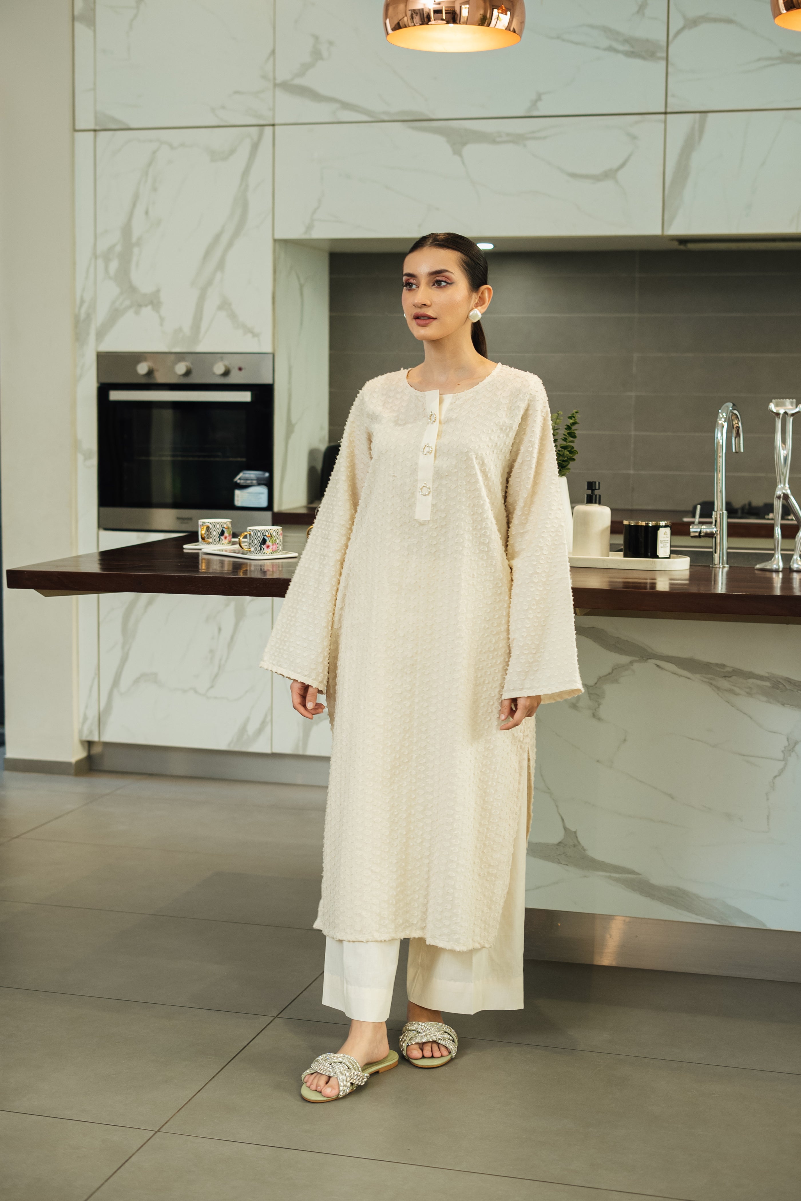 Neelum HumayunAlamgir