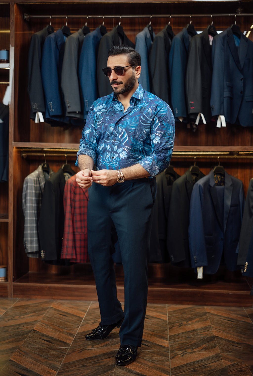 MIDNIGHT TROPIC LINEN FLORAL SHIRT Humayunalamgir