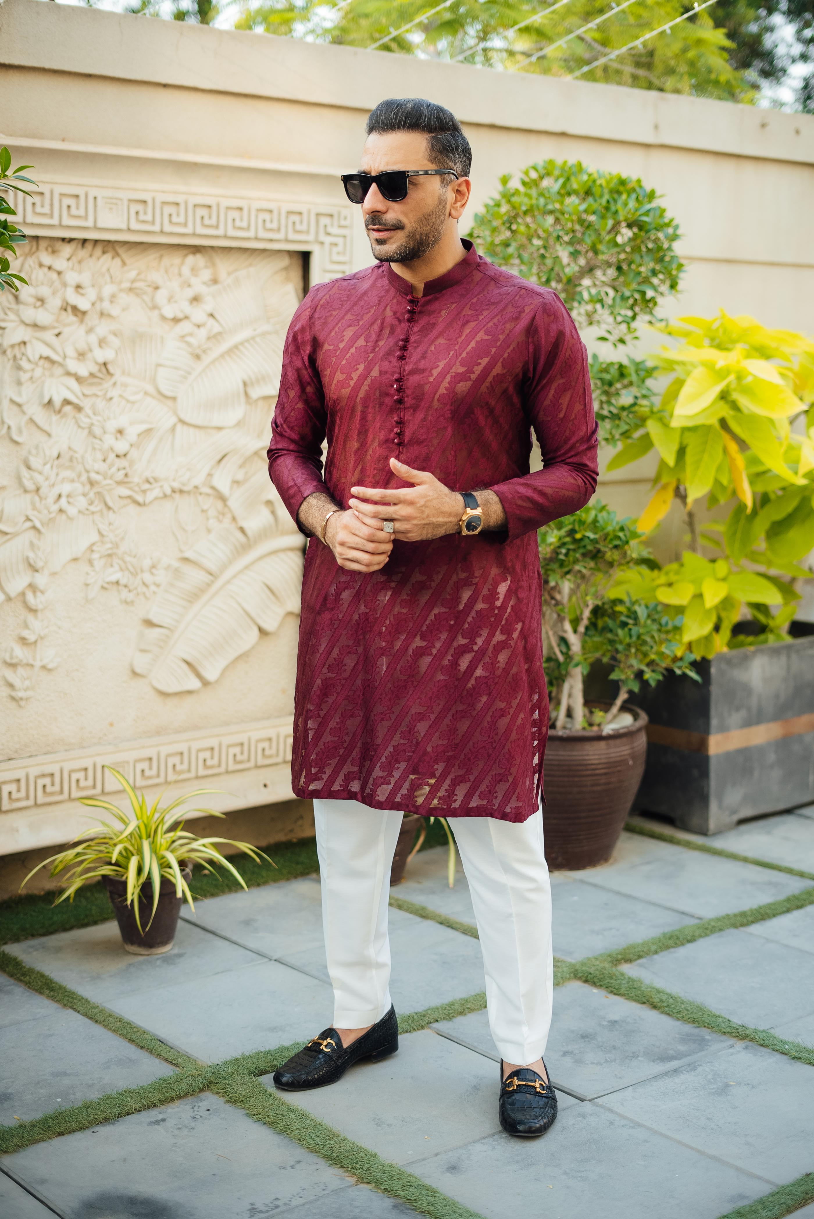 "QAMASH" MAROON KURTA PAJAMA Humayun Alamgir