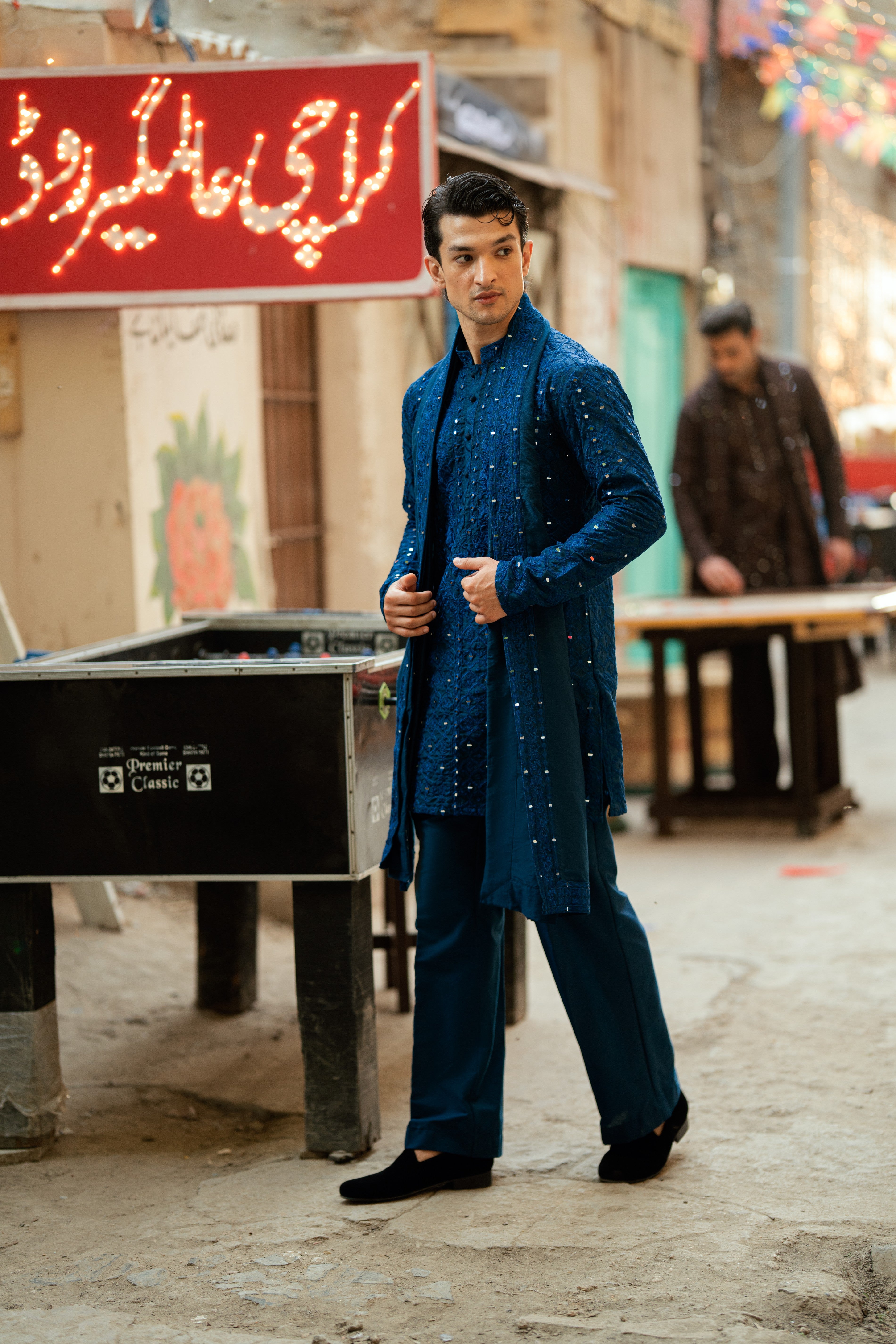 Sheesh - Posh Electric Blue Kurta Pajama Humayunalamgir