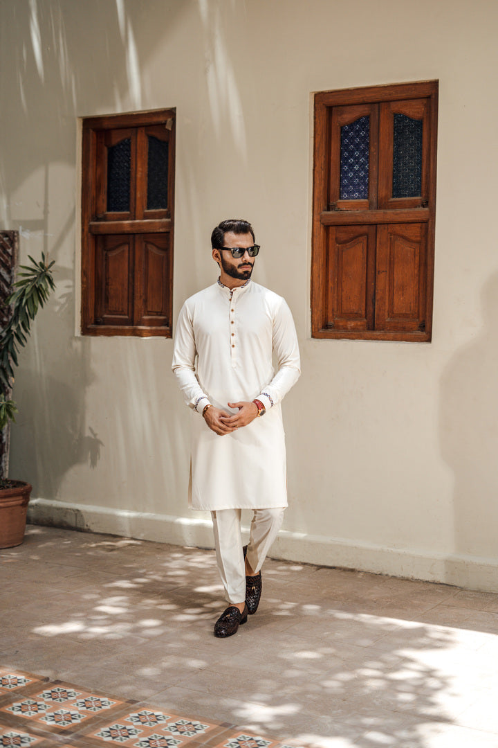 Cream Boski Kurta Pajama Humayun Alamgir S