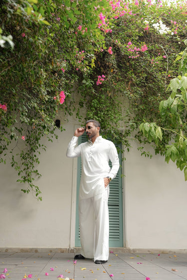 WHITE KURTA FARSHI PAJAMA Humayunalamgir
