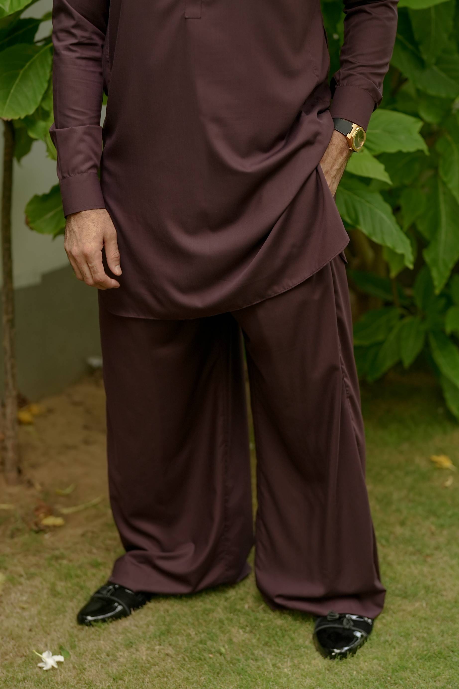 BURGUNDY KURTA FARSHI PAJAMA Humayunalamgir
