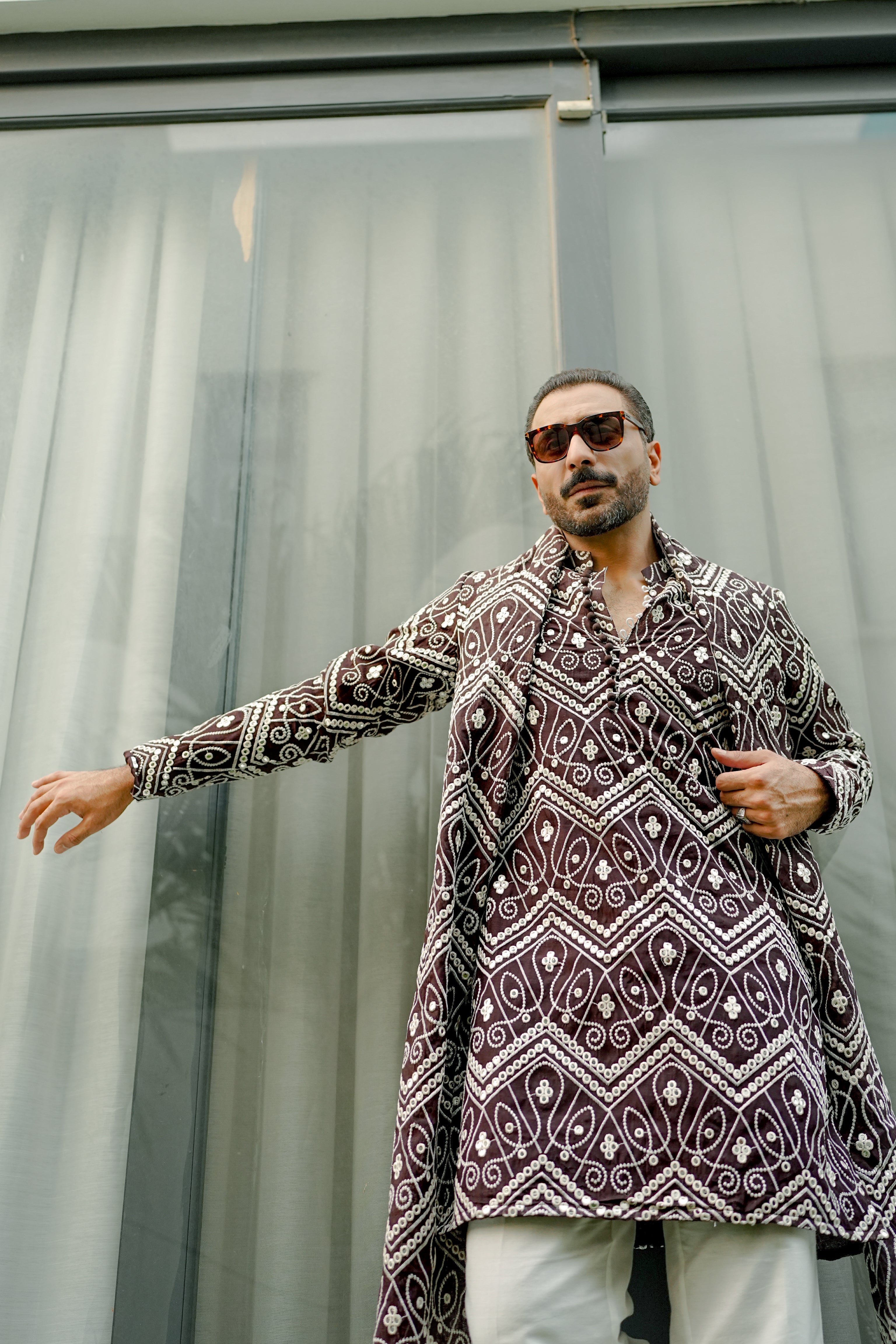 NAQOOSH – DARK BROWN KURTA PAJAMA Humayunalamgir