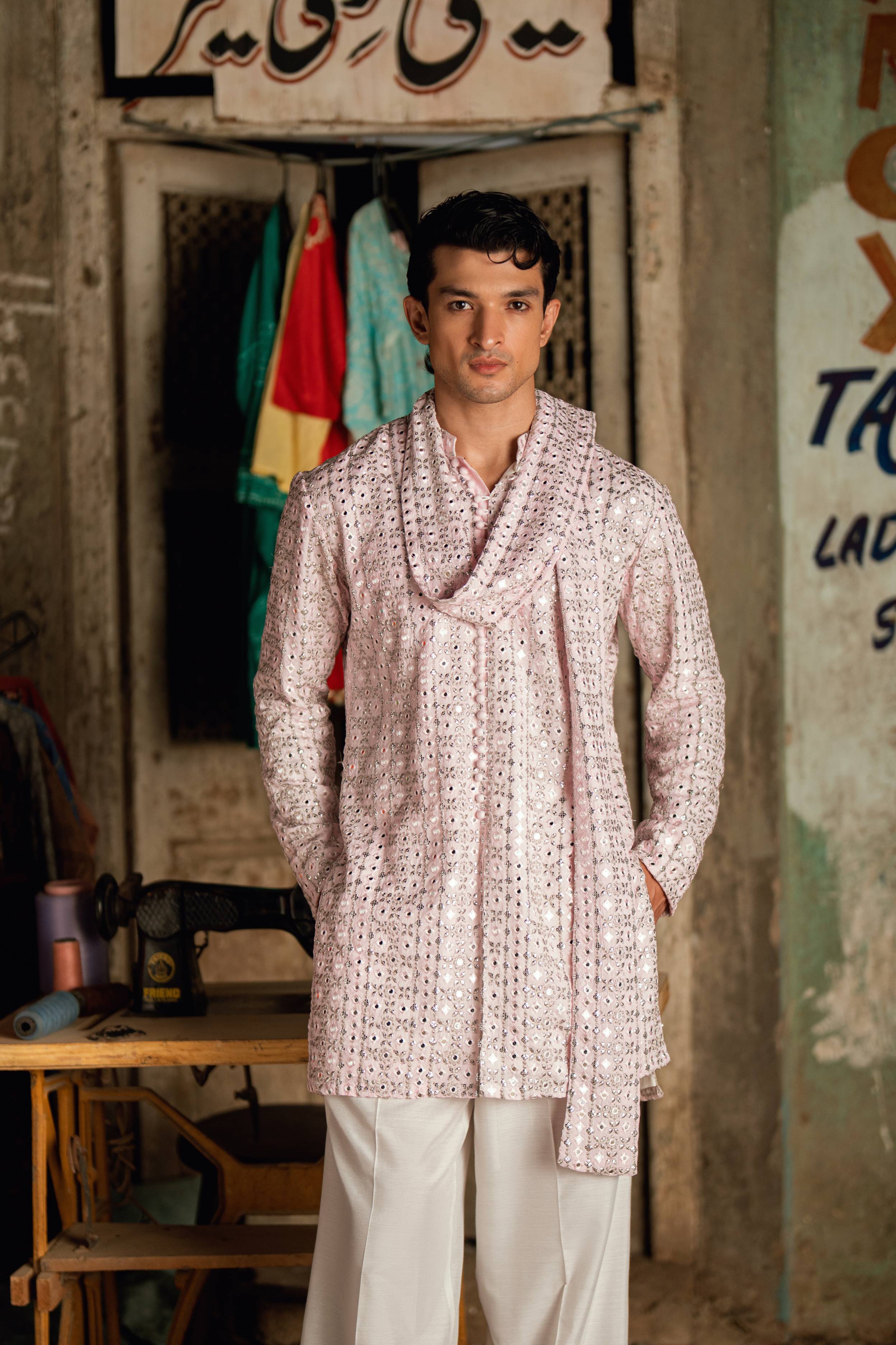 AMEER – LIGHT PINK KURTA PAJAMA Humayunalamgir