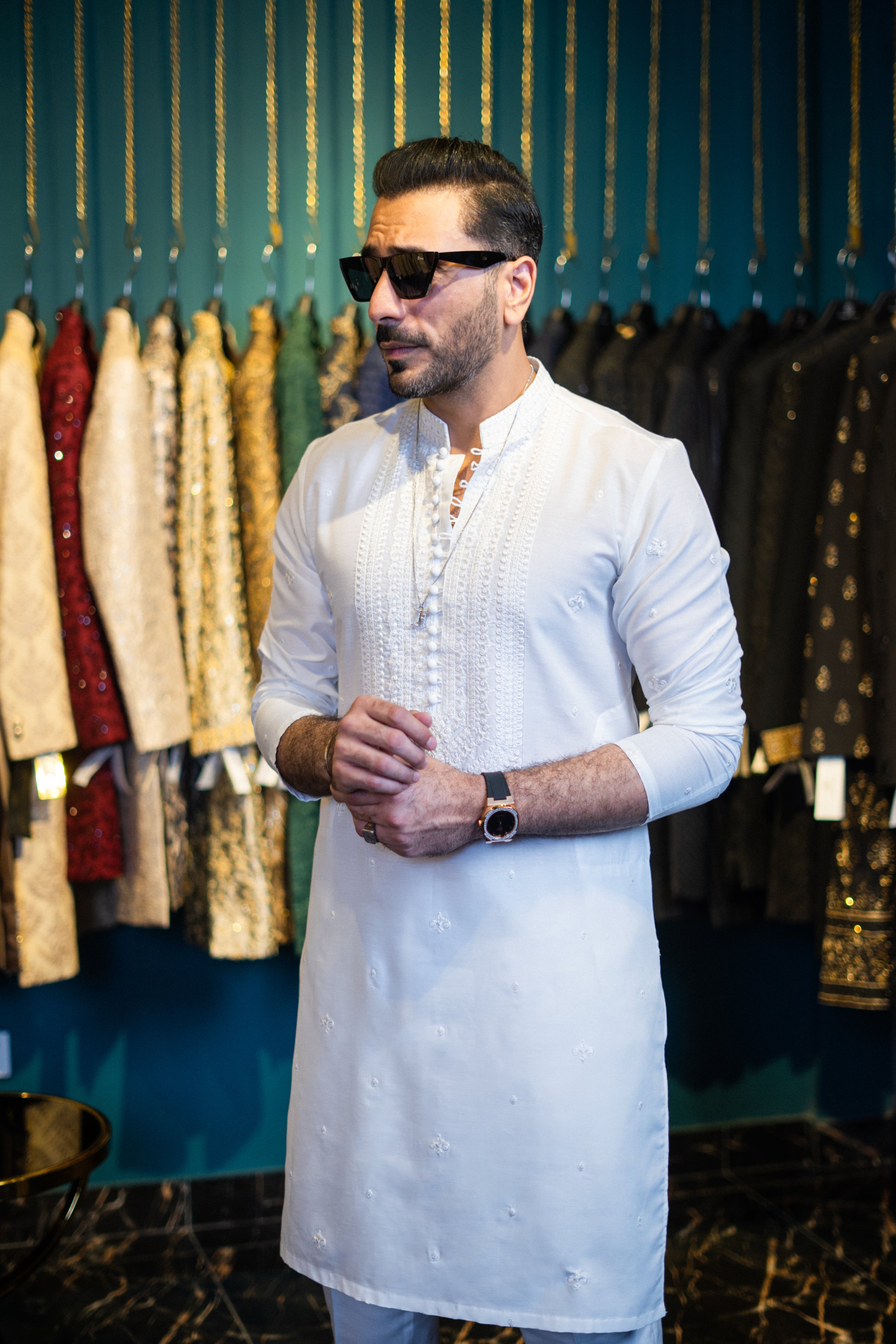 KALAMKAAR WHITE KURTA PAJAMA Humayun Alamgir