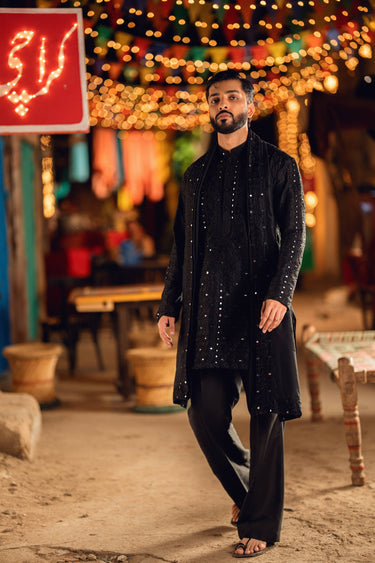 SHEESH – POSH BLACK KURTA PAJAMA Humayunalamgir