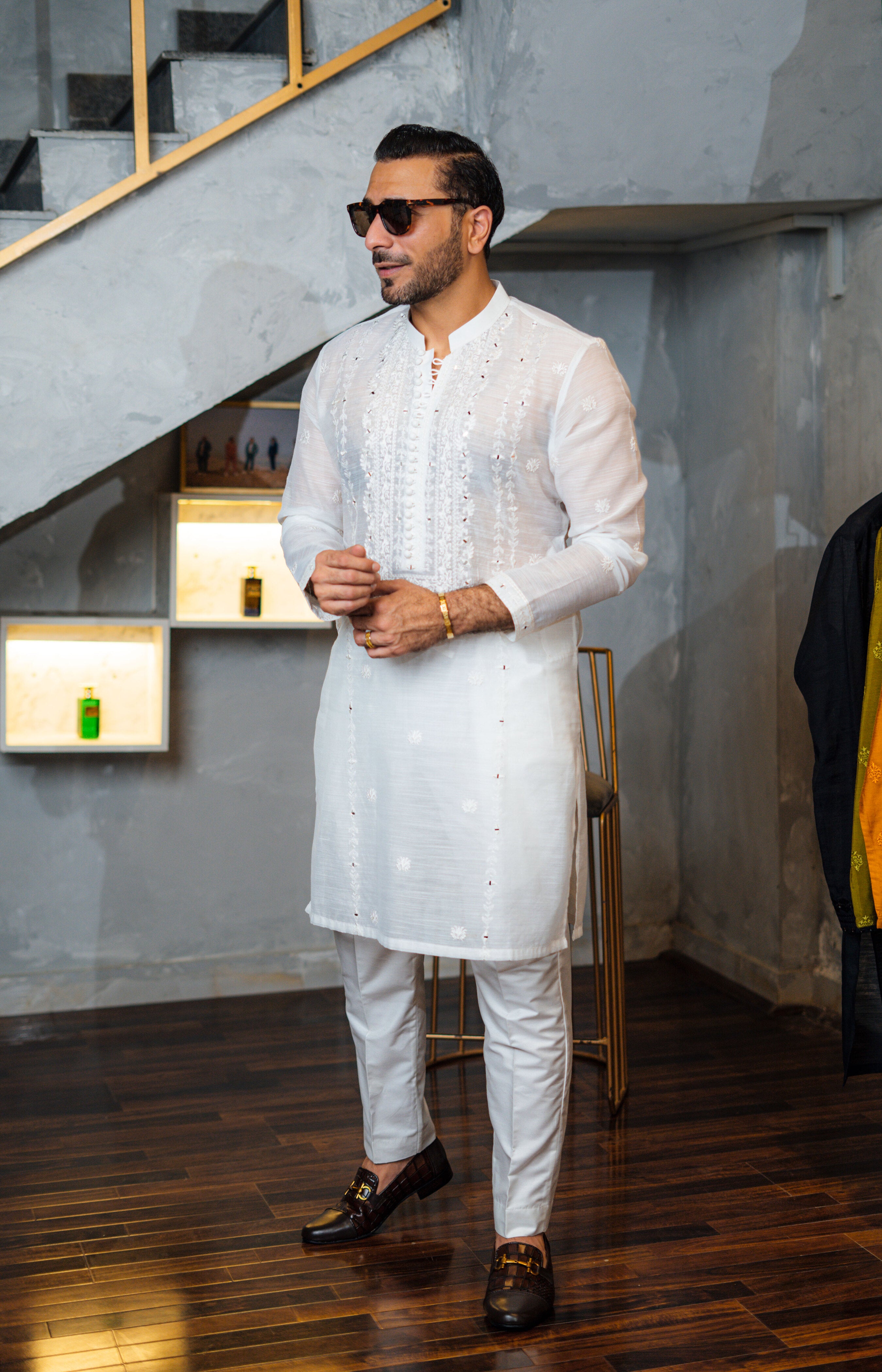 White Embossed Mirror Work Kurta Pajama HumayunAlamgir