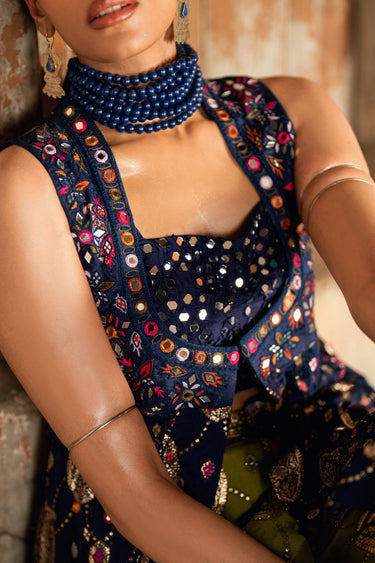 NILOFER Humayunalamgir