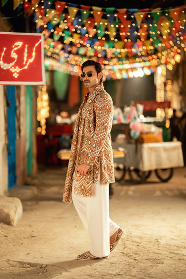 NAQOOSH – BROWN KURTA PAJAMA Humayunalamgir