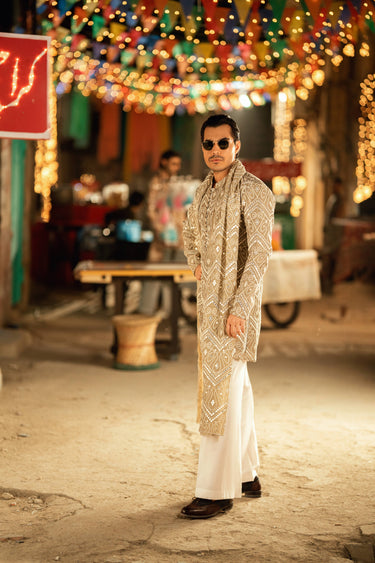 NAQOOSH – BEIGE KURTA PAJAMA Humayunalamgir