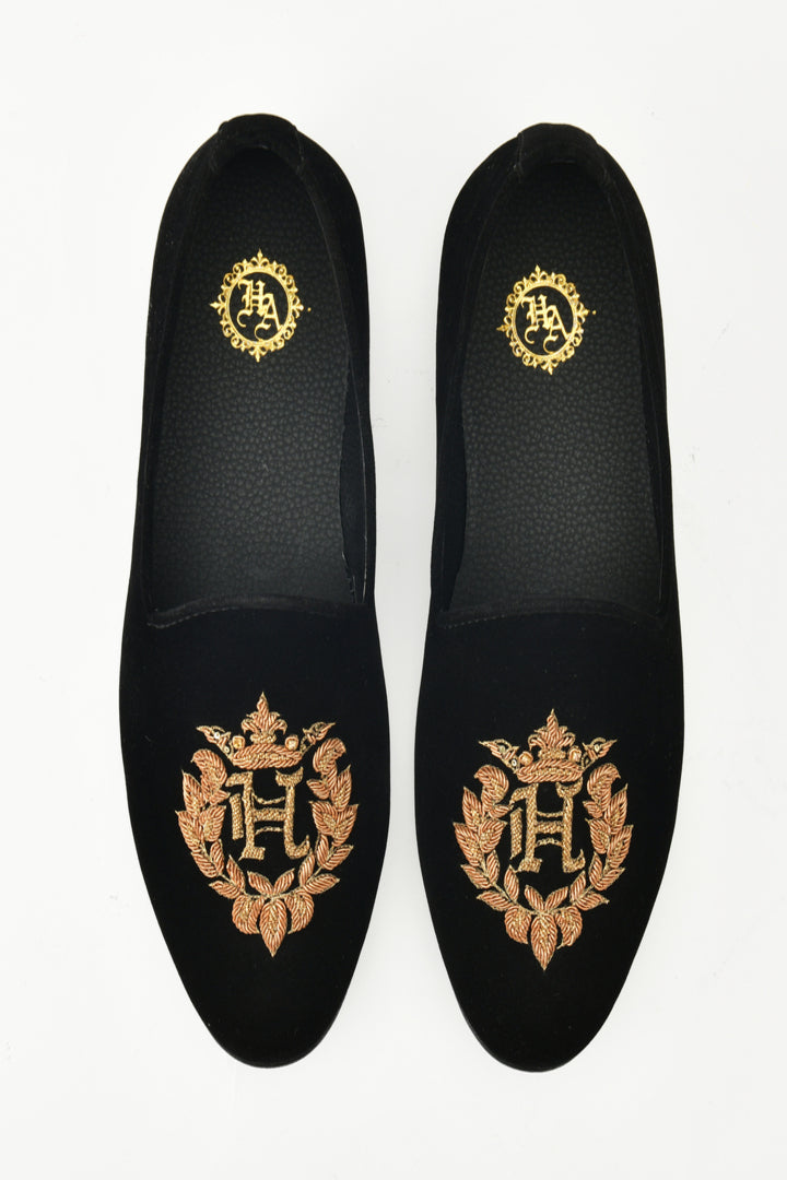 Black Velvet pumps Shoes humyaunalamgir