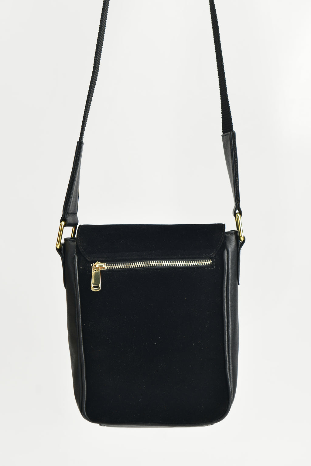 Golden Signature Crossbody Humayunalamgir