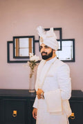 White self-embroidered fabric Sherwani RUNWAY humyaunalamgir S