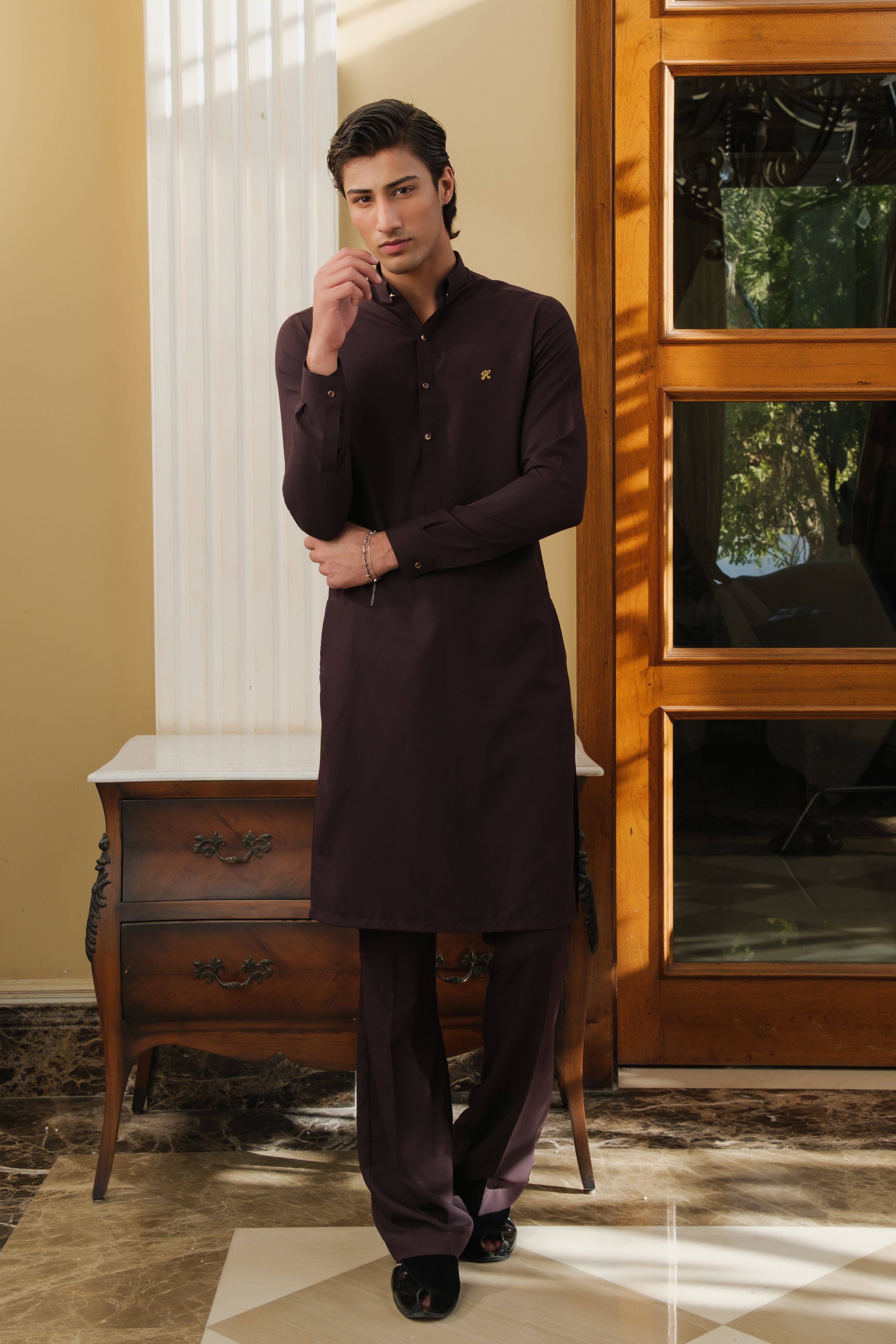 DARK BRWON CHAMBRAY WASH N WEAR KURTA PAJAMA