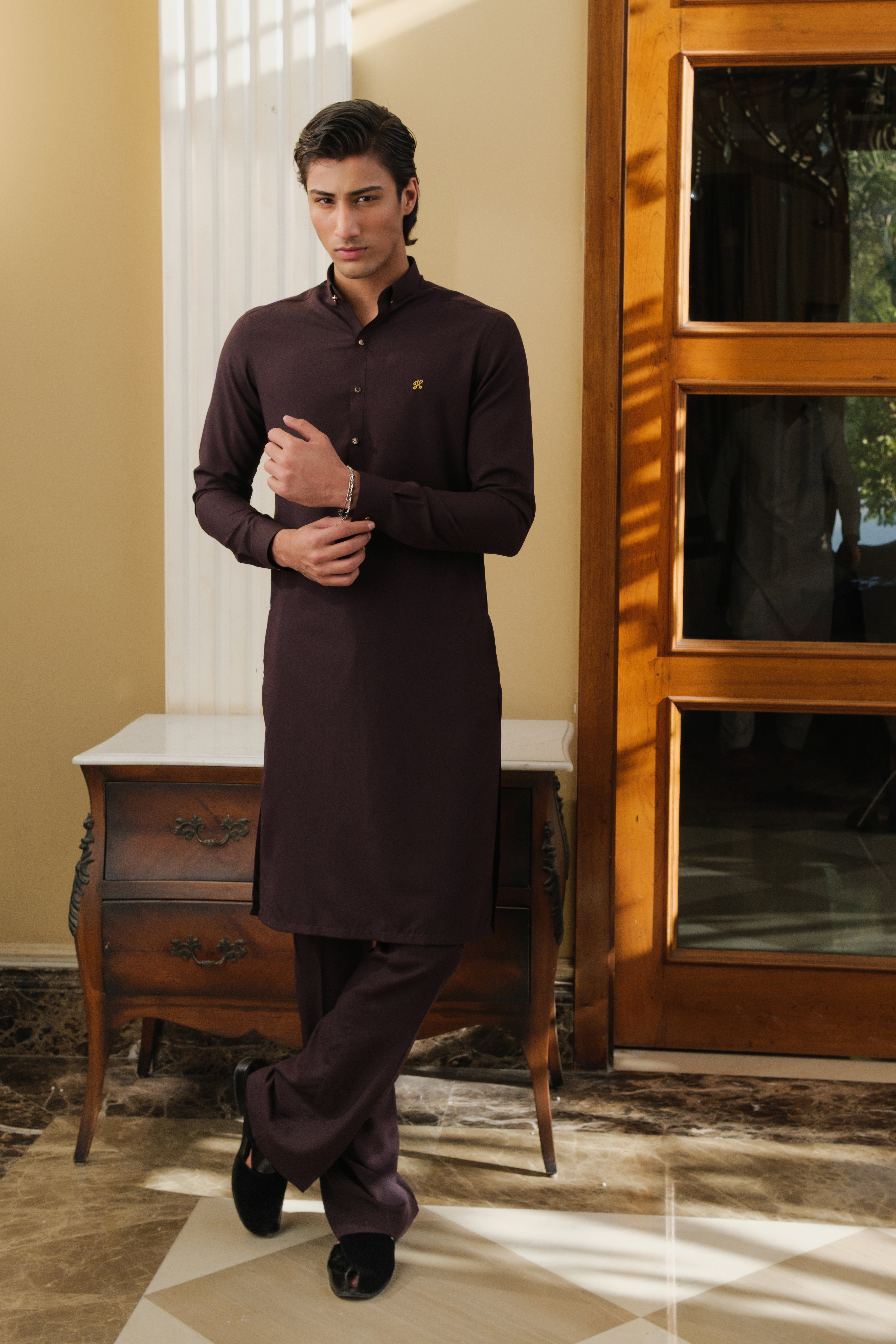 DARK BRWON CHAMBRAY WASH N WEAR KURTA PAJAMA
