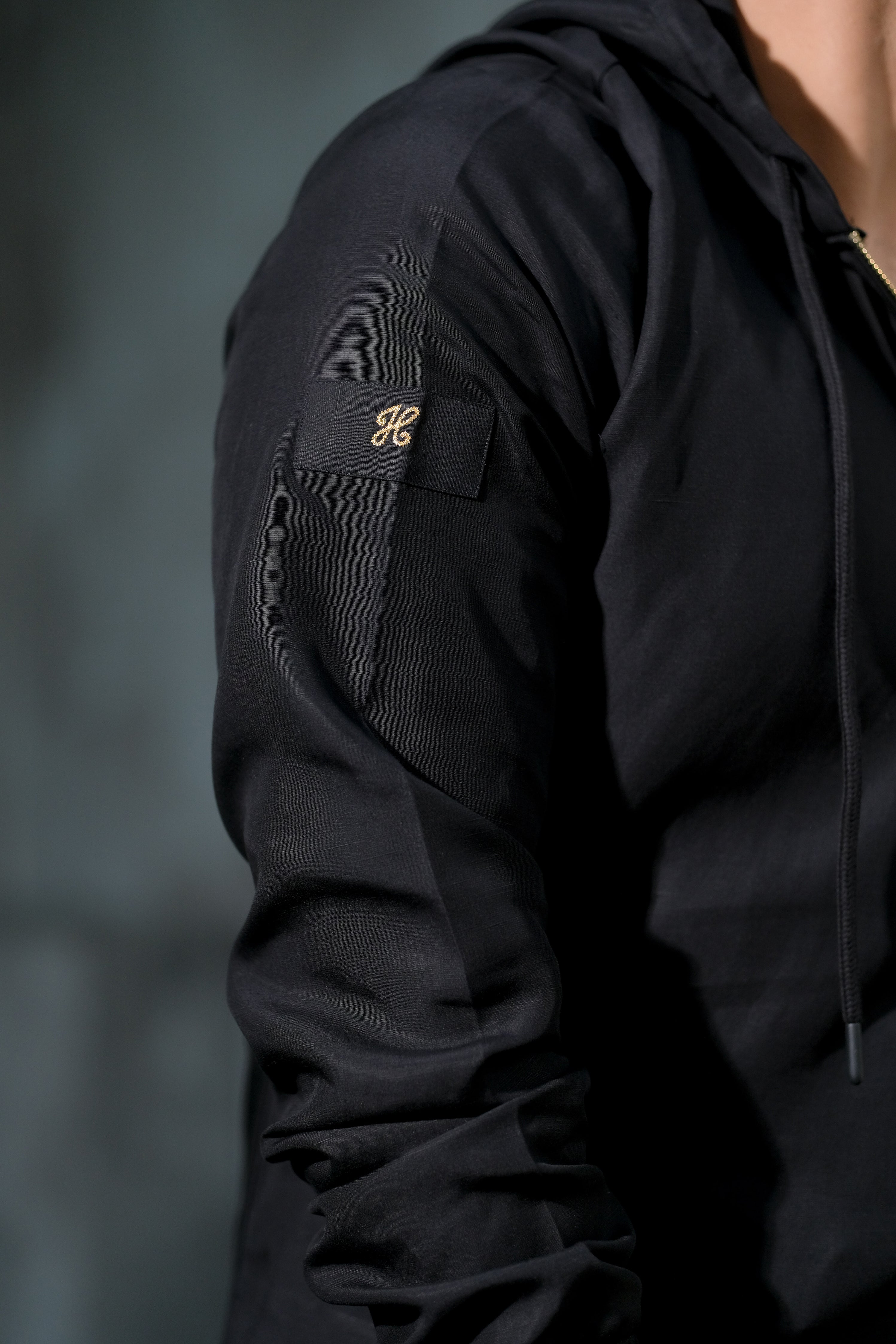 BLACK LINEN HOODED KURTA PAJAMA