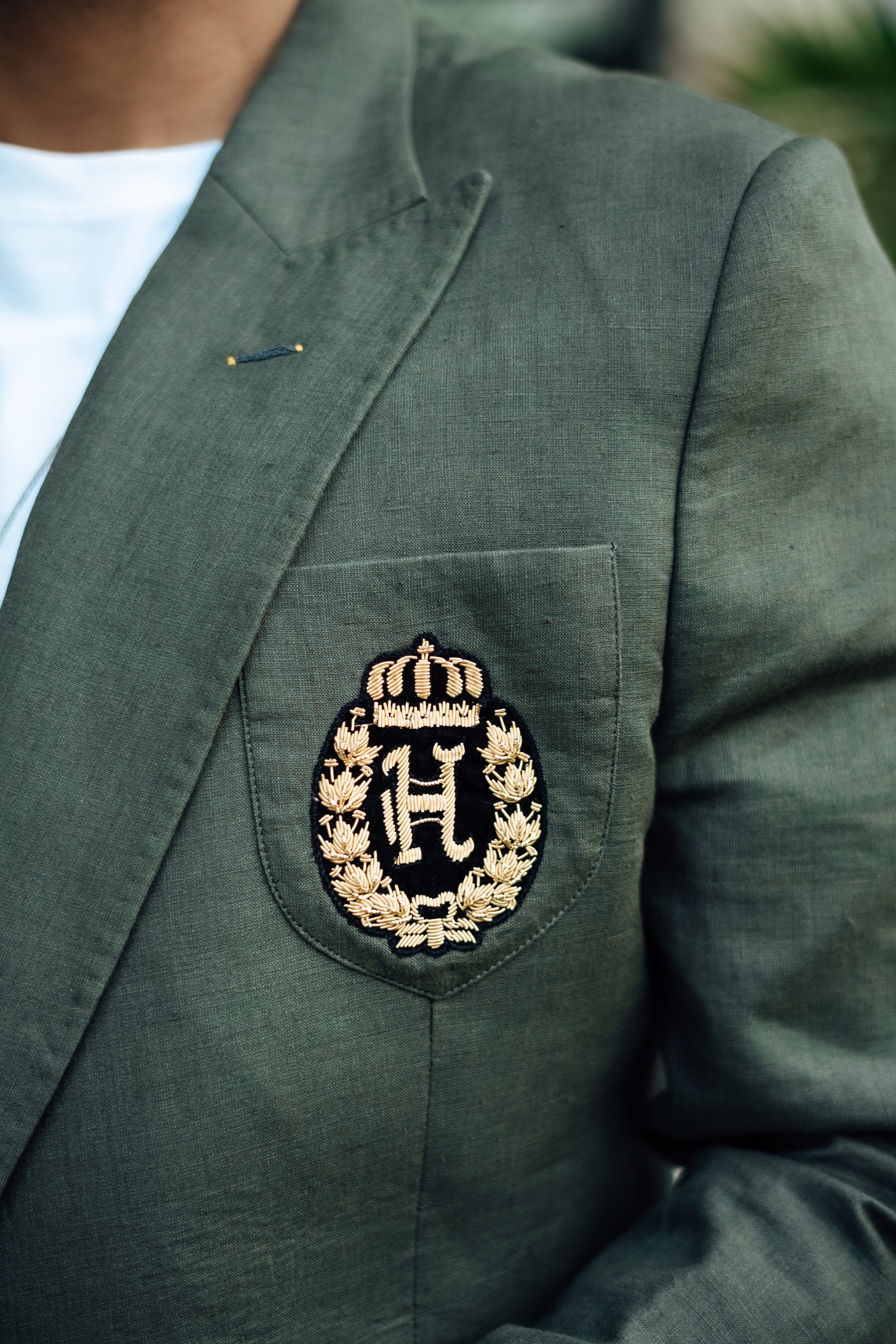 ARMY GREEN DOUBLE BREASTED SUIT Humayunalamgir