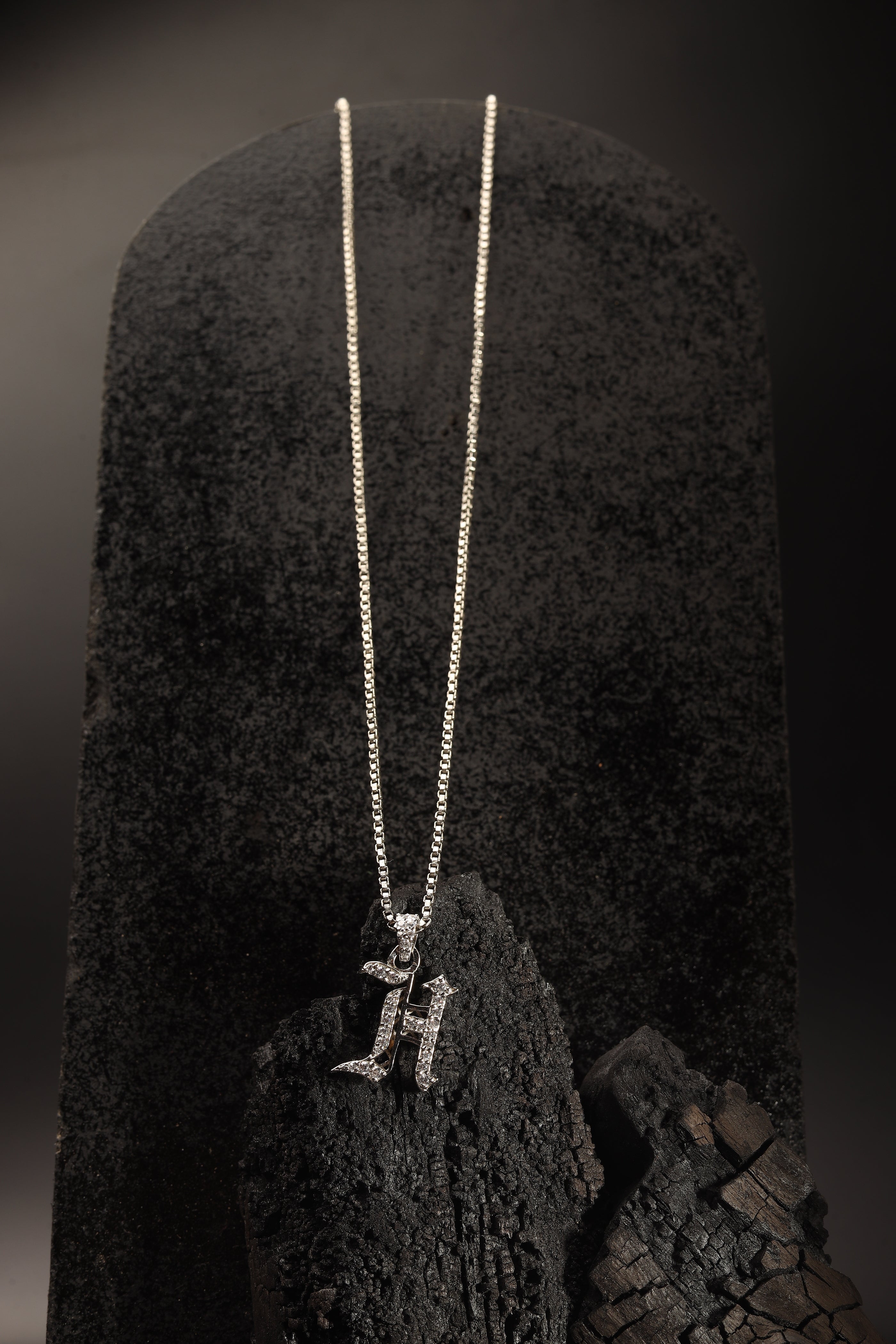 H Pendant Humayunalamgir