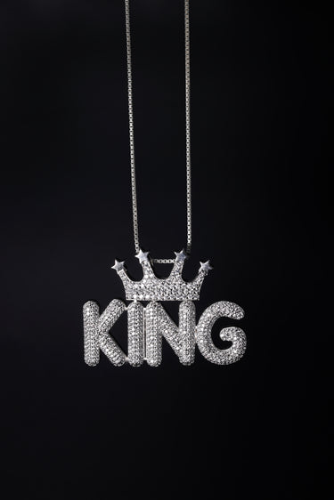 The King Pendant