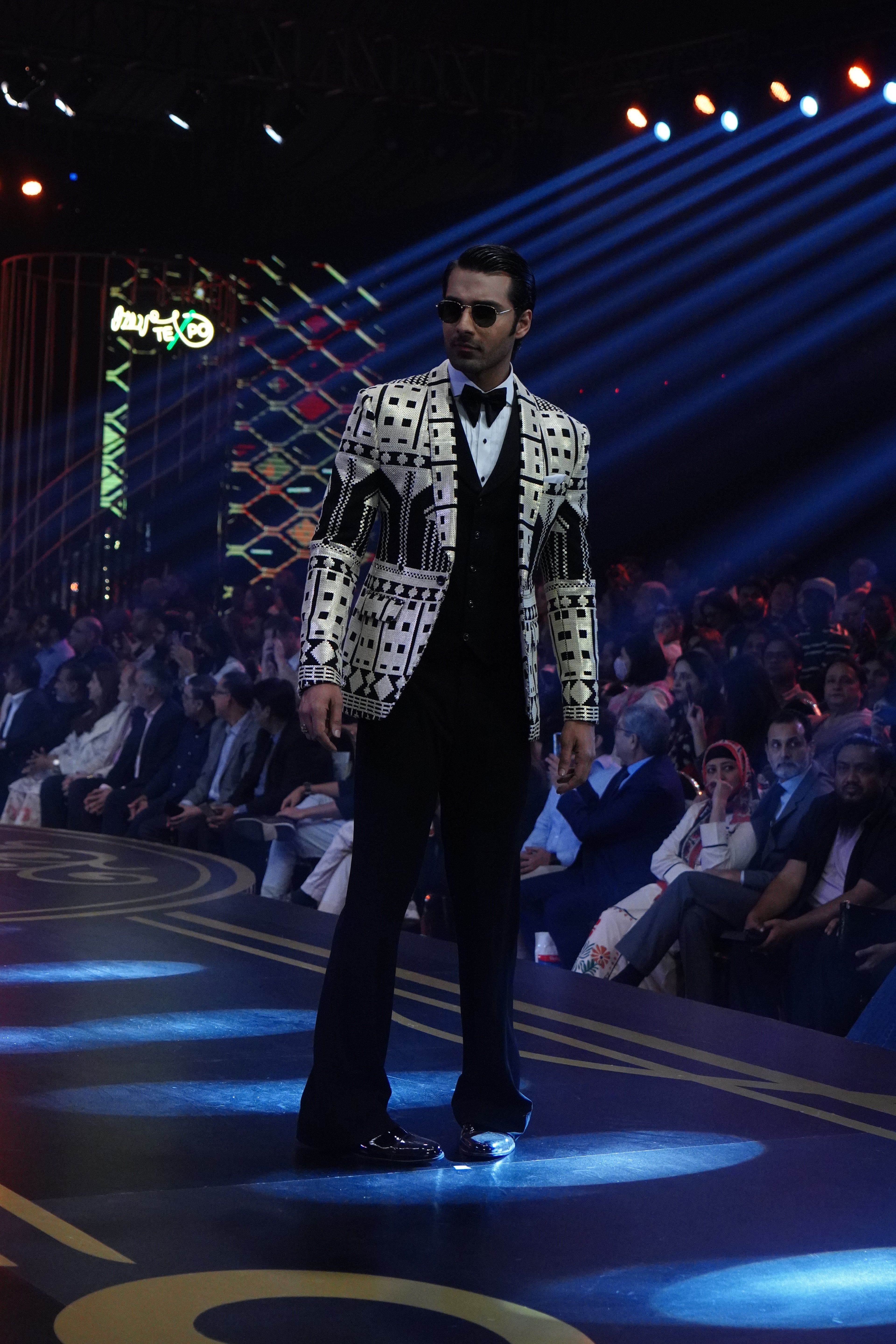 BEIGE & BLACK 3P SEQUENCE TUXEDO Humayunalamgir