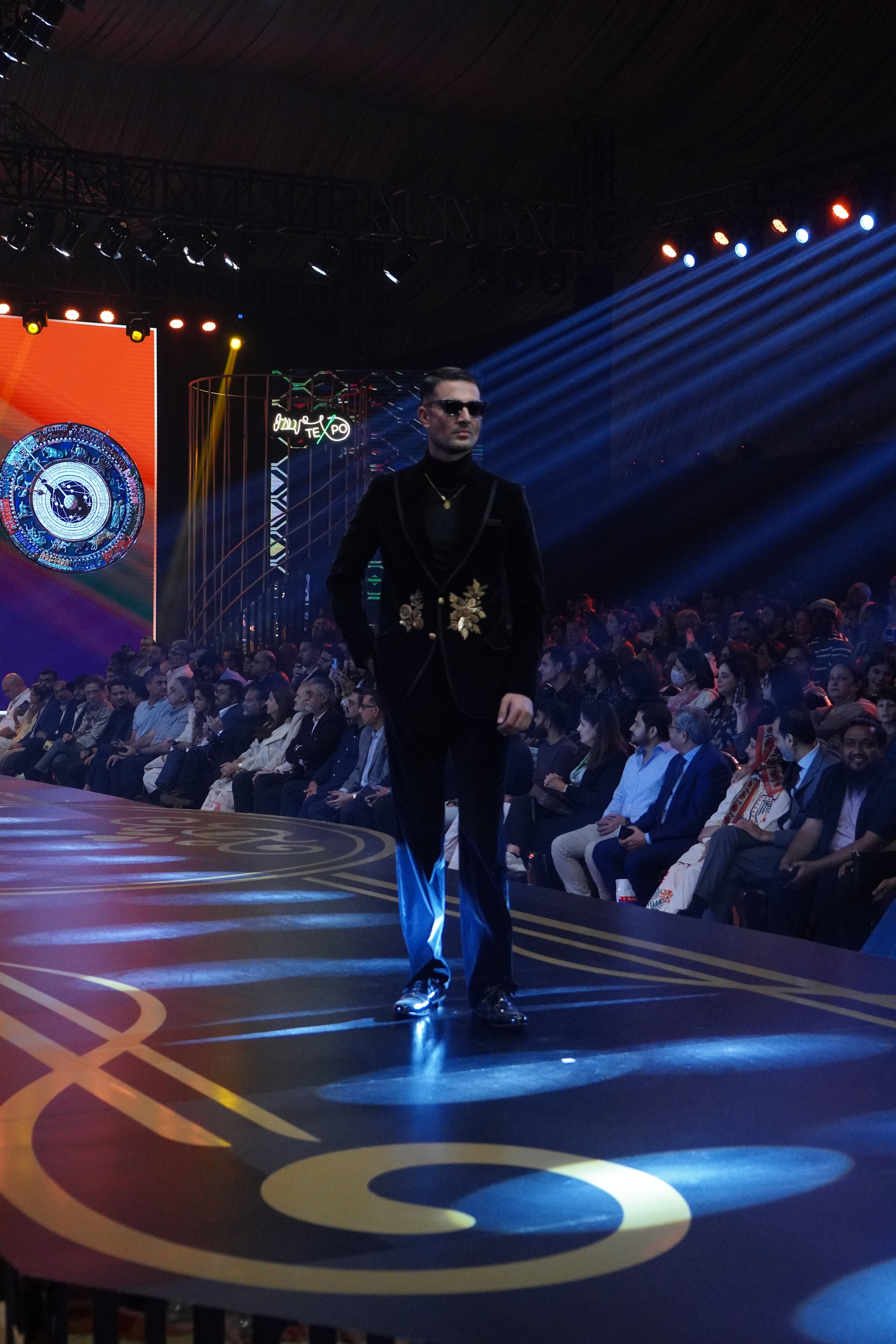 BLACK VELVET 2P TUX Humayunalamgir