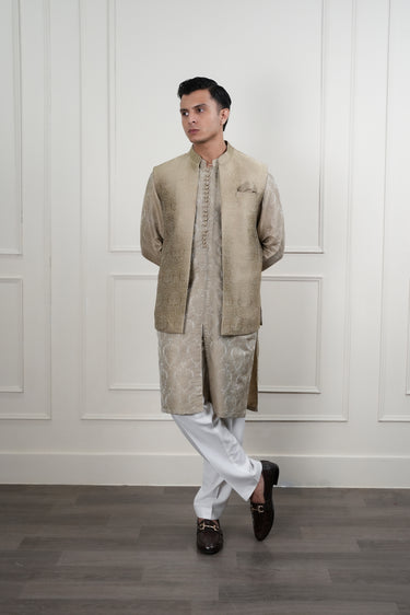BEIGE SELF JAMAWAR WAIST COAT Mehndi Collection HumayunAlamgir