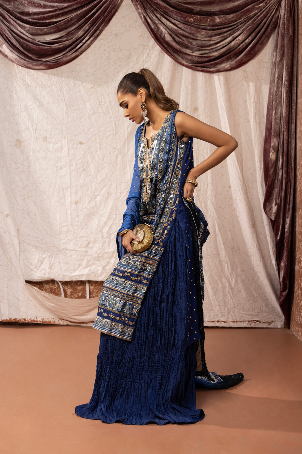 Afraa Shirt with Crush Pants Clothing Humayun Alamgir