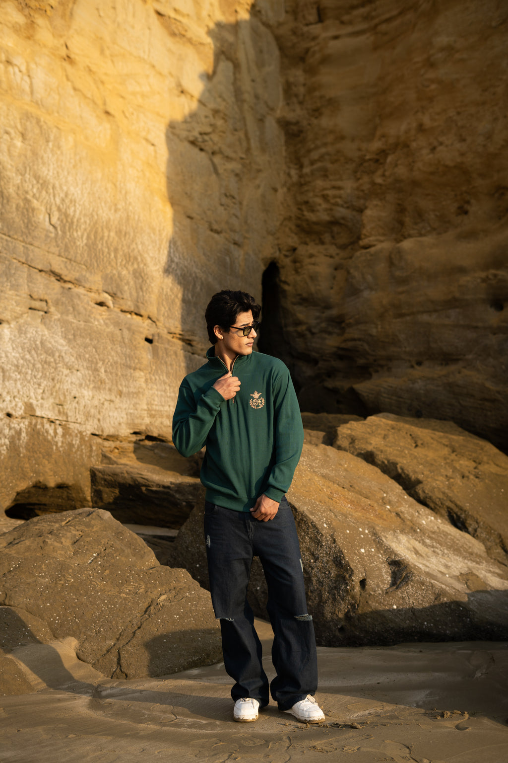 GREEN H MOTIF QUARTER-ZIP JUMPER Humayunalamgir