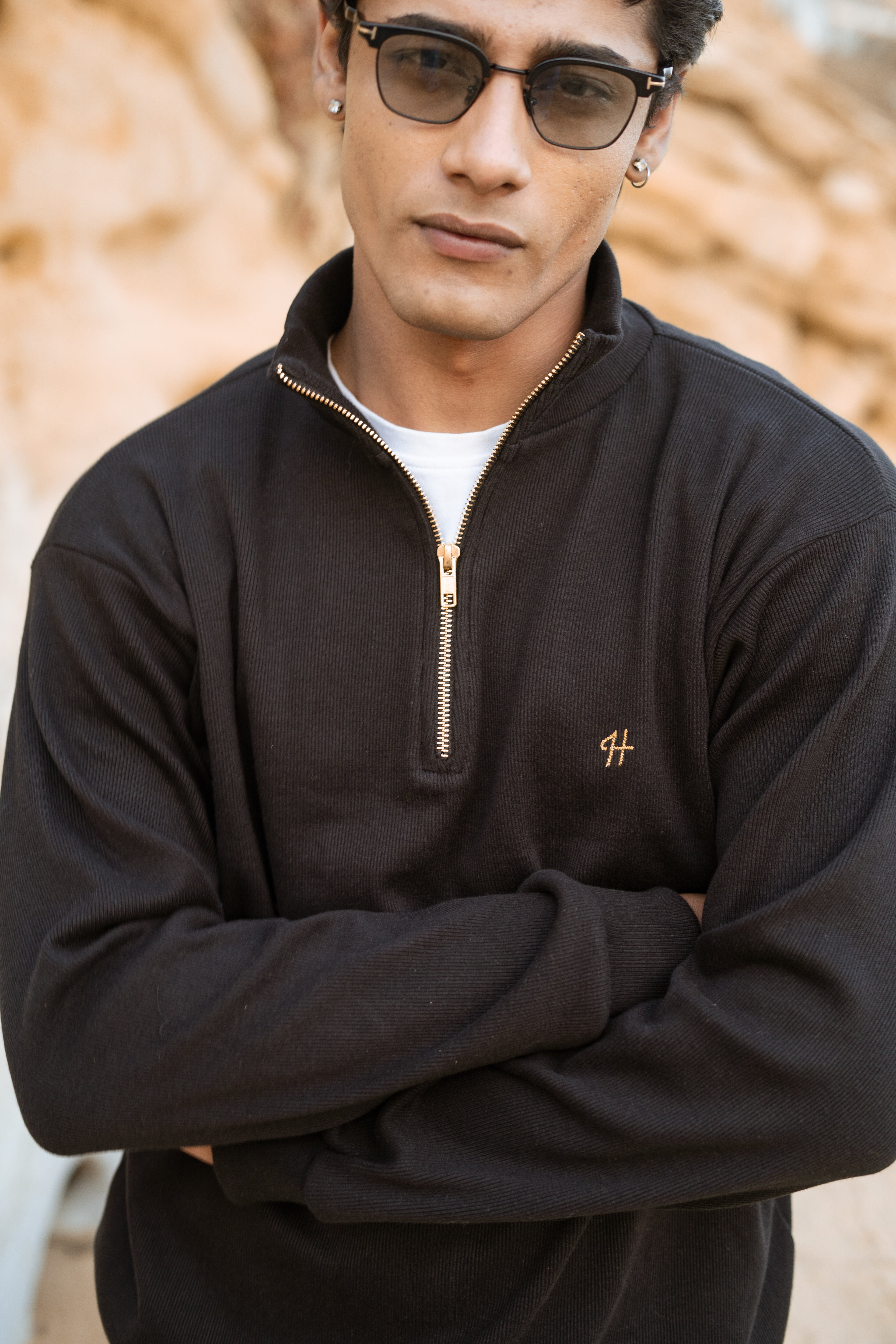 BLACK H LOGO QUARTER-ZIP JUMPER Humayunalamgir