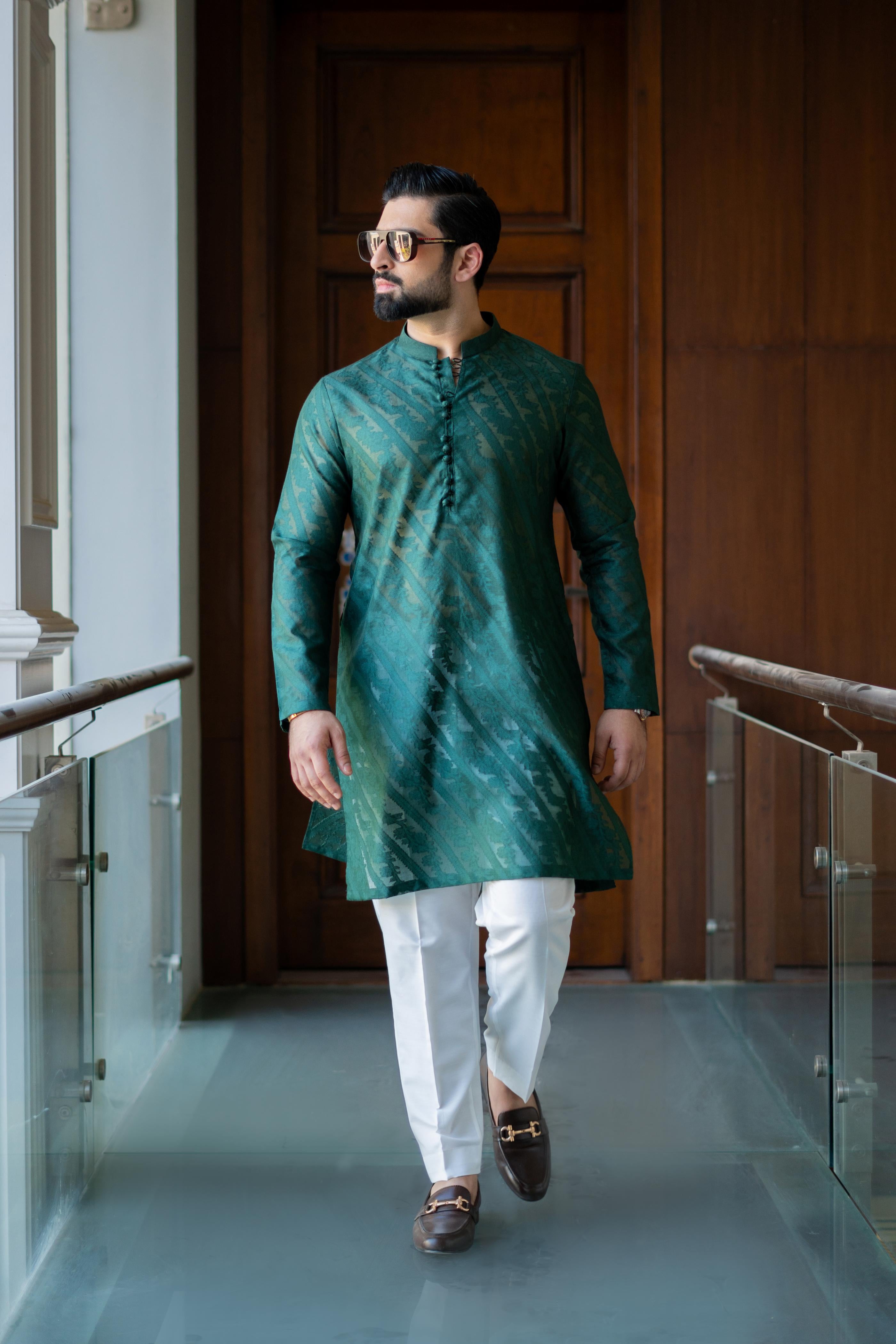 "QAMASH" EMERALD GREEN KURTA PAJAMA Humayun Alamgir