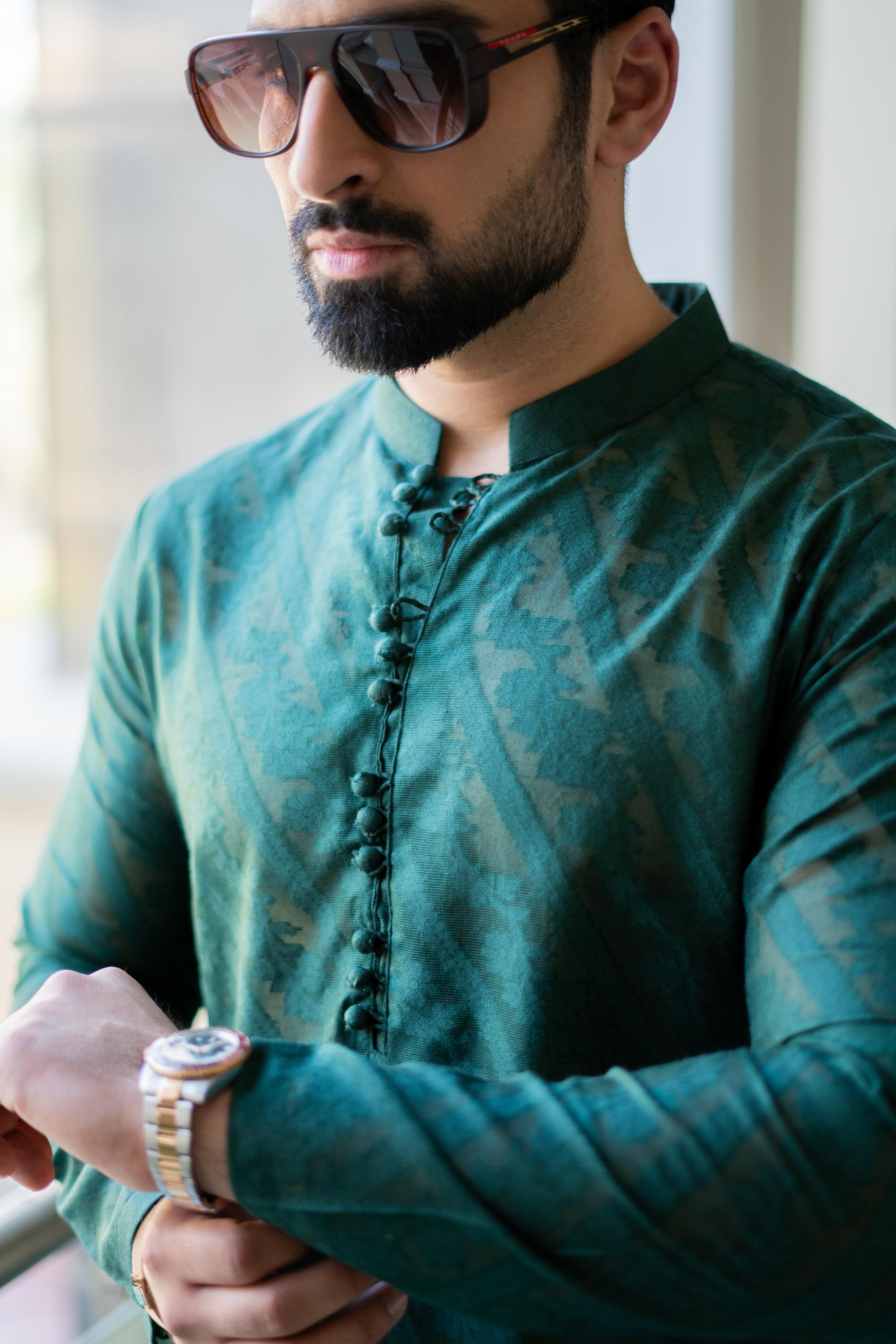 "QAMASH" EMERALD GREEN KURTA PAJAMA Humayun Alamgir