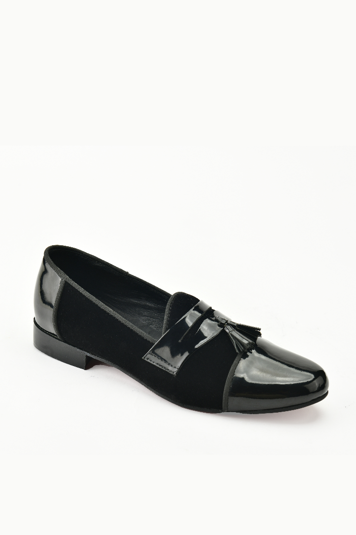 BLACK SHINNY TASSLE LOAFERS Shoes humyaunalamgir 40