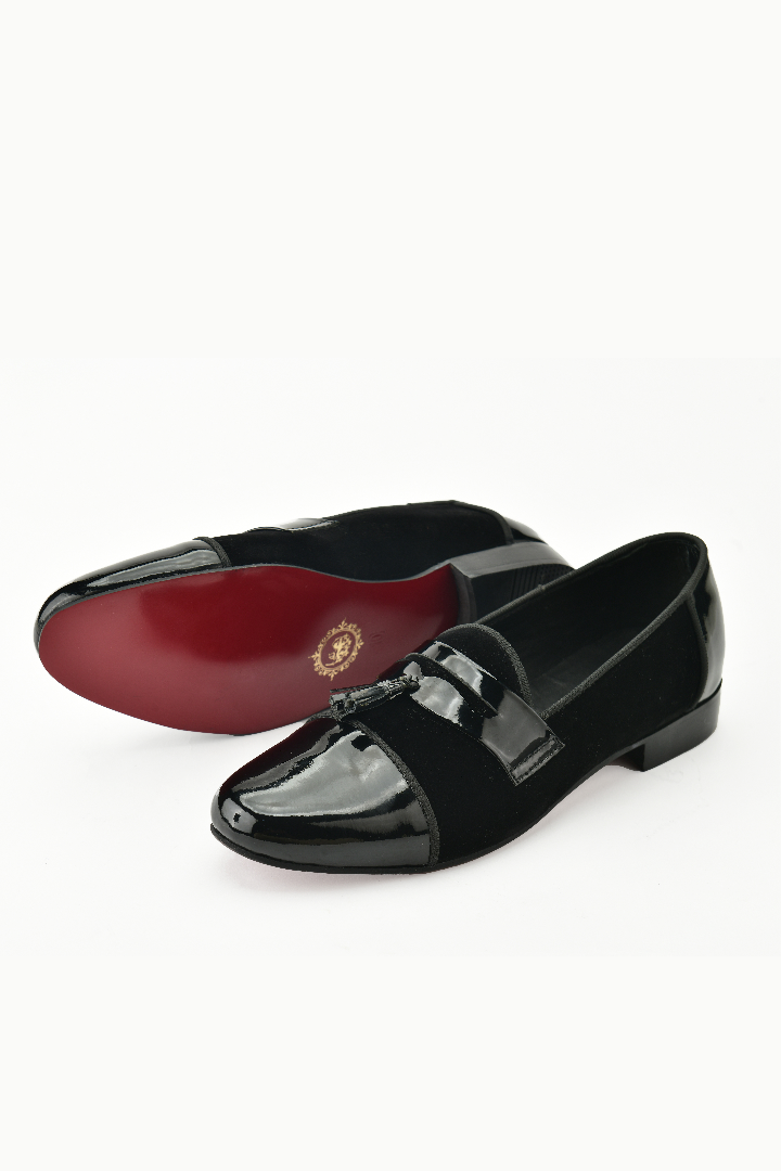 BLACK SHINNY TASSLE LOAFERS Shoes humyaunalamgir