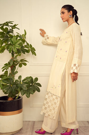 Chattai Creme Humayun Alamgir XS 2 Piece Only