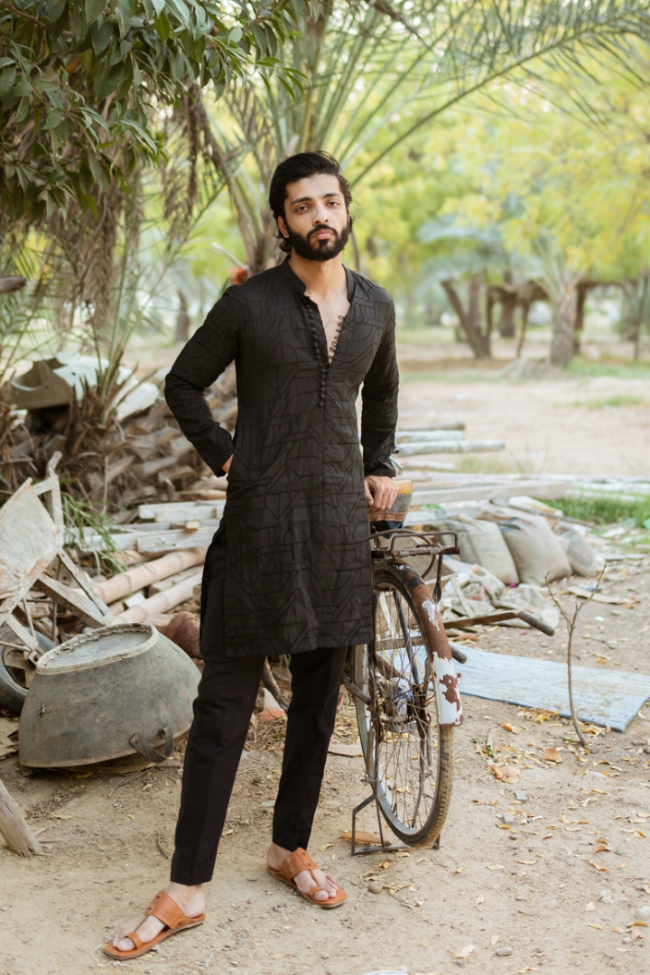 "DAMASK" BLACK KURTA PAJAMA Humayun Alamgir