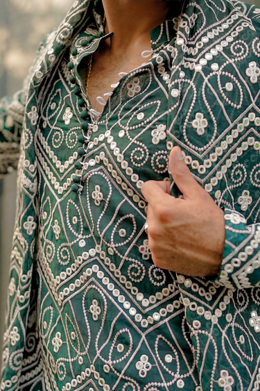 NAQOOSH – DARK GREEN KURTA PAJAMA Humayunalamgir