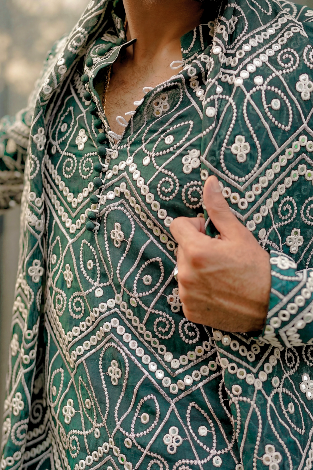 NAQOOSH – DARK GREEN KURTA PAJAMA Humayunalamgir