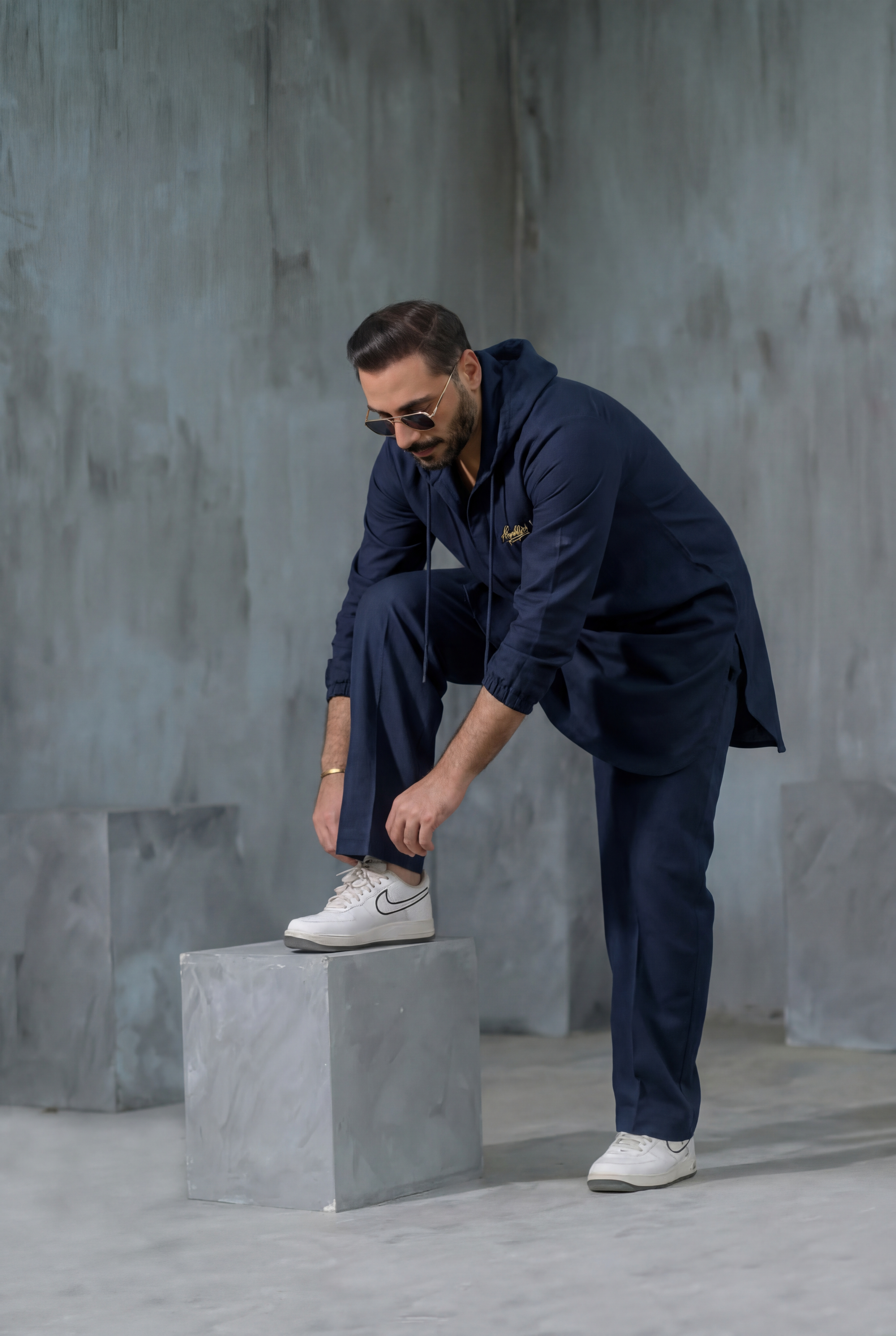 BLUE LINEN HOODED KURTA PAJAMA Clothing Humayunalamgir