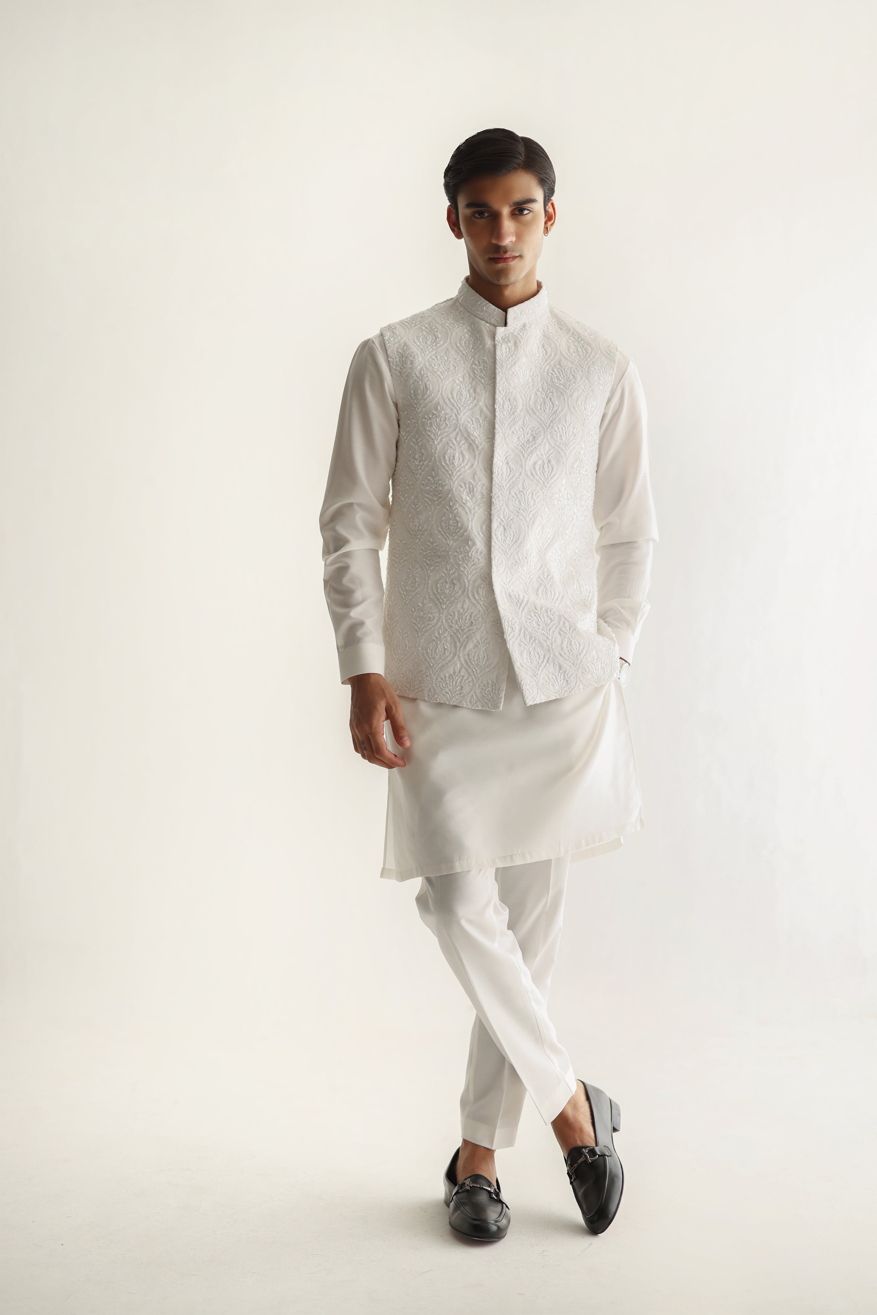WHITE EMBOSSED WAIST COAT Humayunalamgir