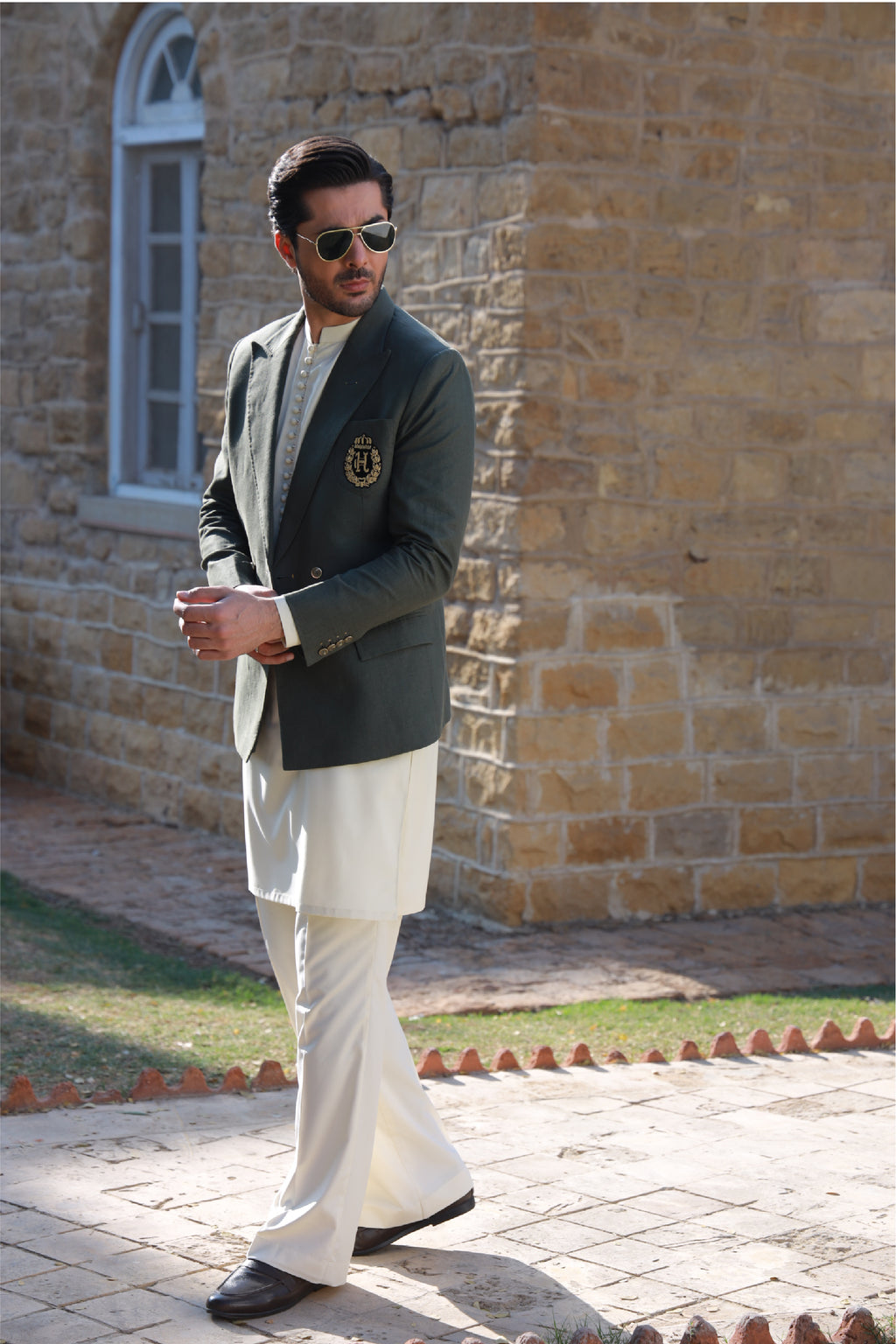 OLIVE GREEN LINEN DOUBLE BREASTED BLAZER Humayunalamgir