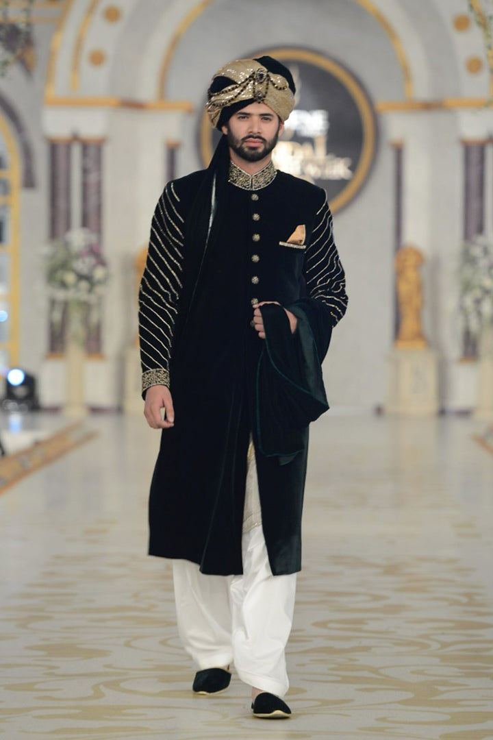 HA-SH-02 RUNWAY humyaunalamgir